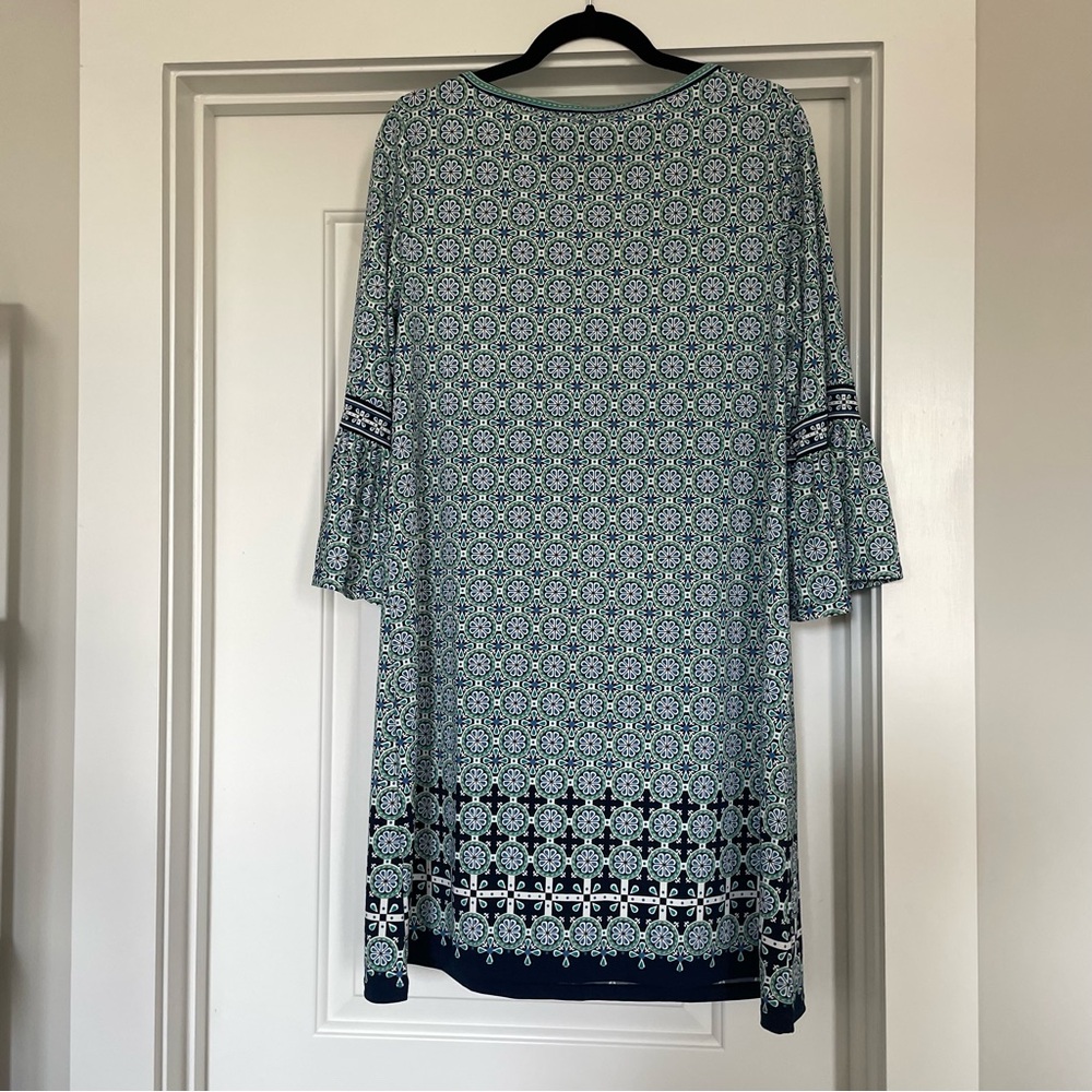Max Studio Knit Shift Dress Medallion Border Print in Navy Blue/Green - Size L - Picture 6 of 7
